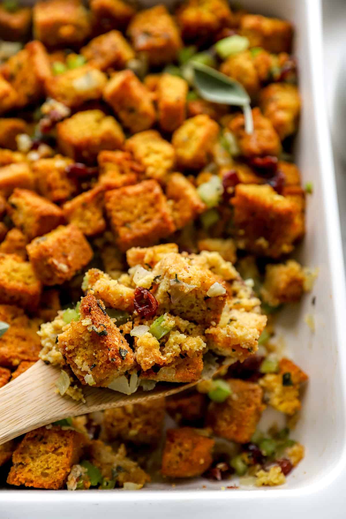 Gluten Free Cornbread Stuffing (Vegetarian)
