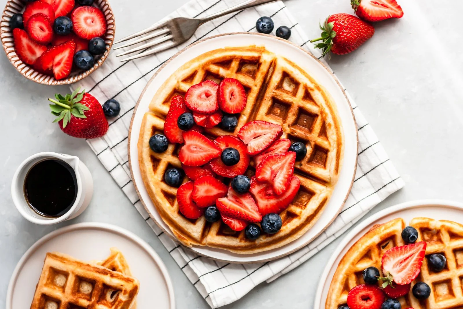 30+ Amazing Mother’s Day Brunch Recipes (sweet & savory!)