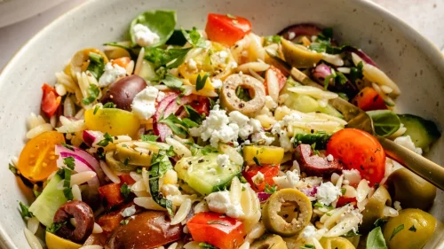 Herby Italian Orzo Salad (great for parties & meal prep!)