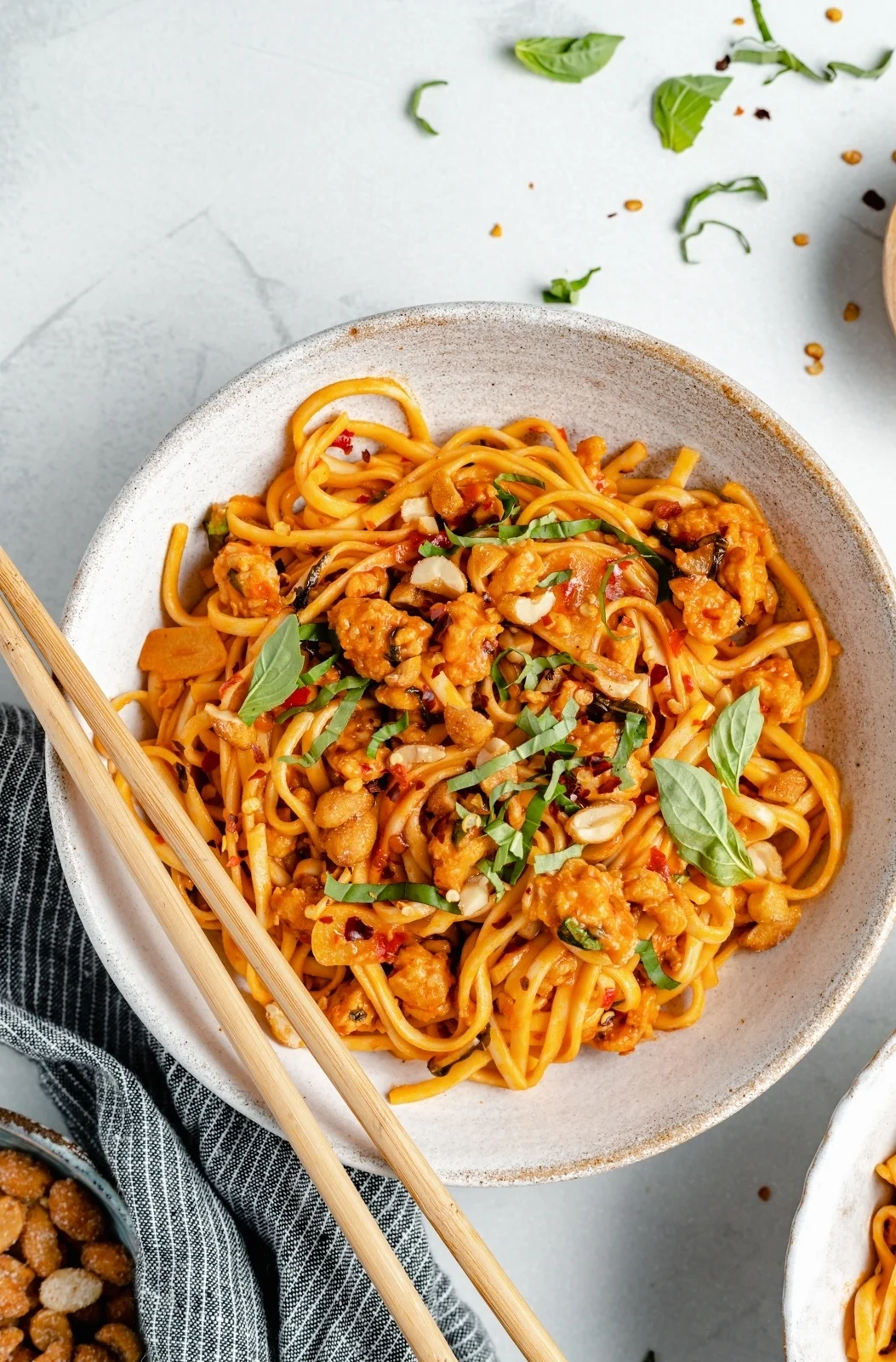 Sweet & Spicy Hot Chili Chicken Noodles (over 25g of protein!)