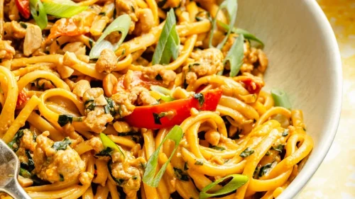 30-Minute Chicken Peanut Noodles (easy & high-protein)